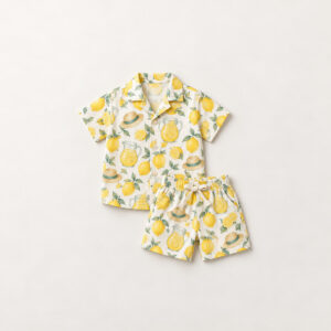 Lemonade Stand Kids Camp Set with all-over print of lemonade pitchers, lemons and little straw hats in yellow, white and mint