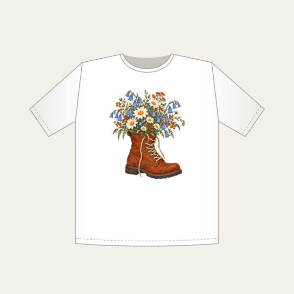 Product image Lace-Up Boot Overflowing with Daisies T-Shirt