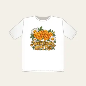 ANNIVERSARY HONEY PAIR T-Shirt in white